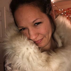 Meet your Posher, Lindsey